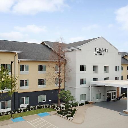Fairfield Inn & Suites Denton Exterior photo